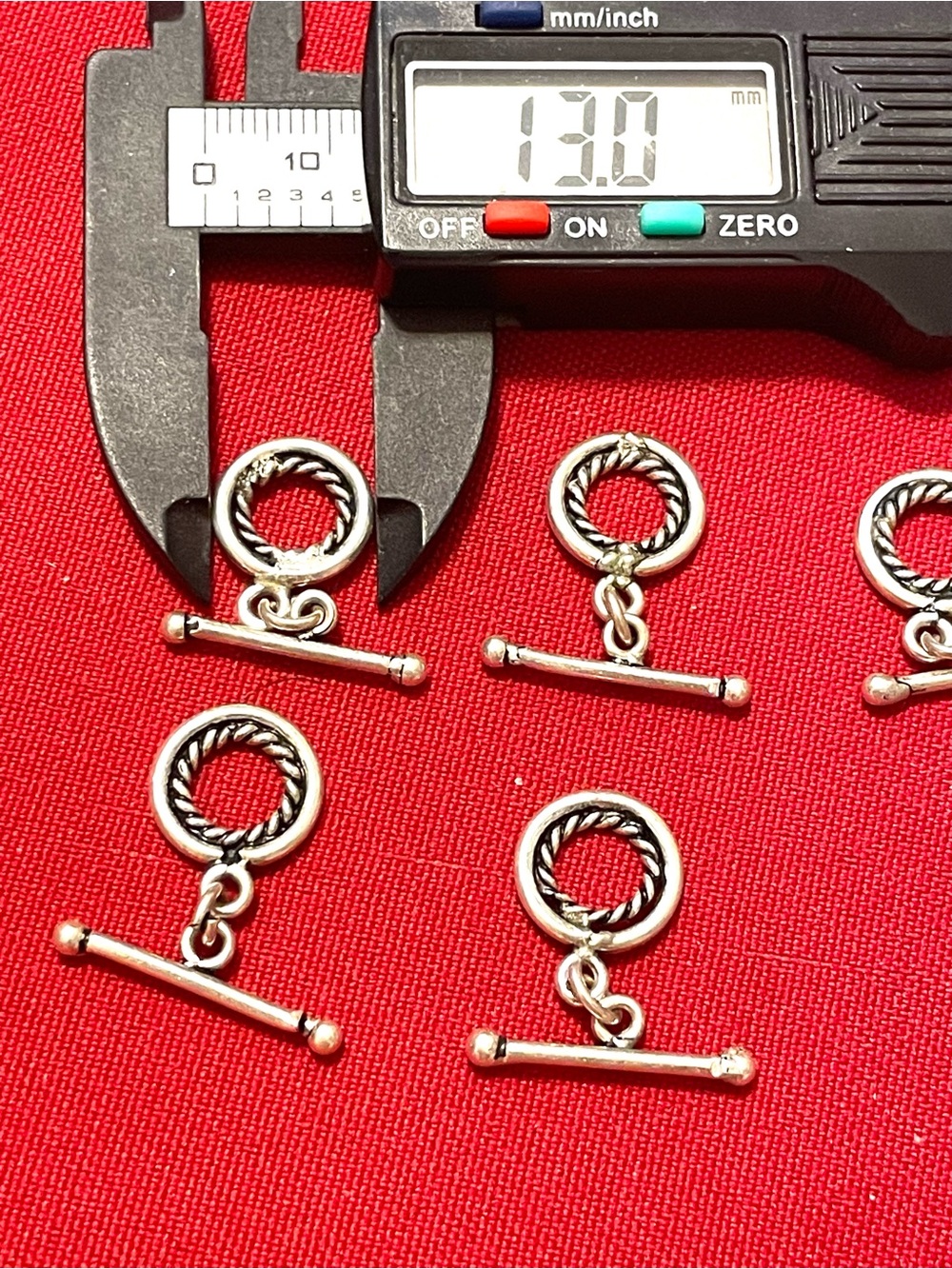 Lot of 5 Silver Toggles - Picture 2 of 3